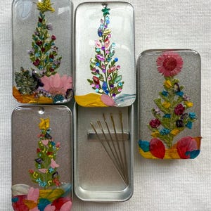 Christmas Tree Needle Case - Handmade, One of a Kind Magnetic Needle Tin - Sewing Tools, Embroidery, Sewing, Cross Stitch -Single Item
