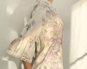 Vintage Floral Ruffle Négligé