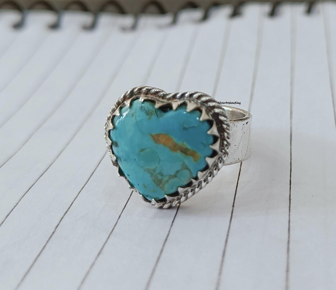 Mohave Turquoise Gemstone Ring | Heart Design | 925 Sterling Silver ...