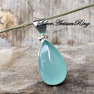 Aqua Chalcedony Pendant, 925 Silver Pendant, Handmade Pendant, Gemstone Pendant, Women Pendant, Neck Pendant, Symbol of peace