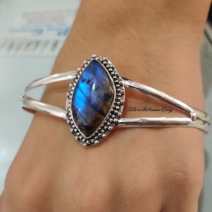Labradorite Bangle, 925 Silver Bangle, Blue Flash Gemstone Bangle, Handmade Bangle, Beautiful Bangle, Boho Bangle, Birthday Gift Jewelry