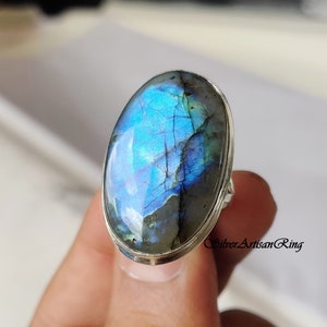 Genuine Labradorite Ring, Women Ring, 925 Silver Ring, Handmade Ring, Labradorite Jewelry, Boho Ring, Statement Ring, Blue Flash
