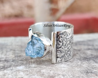 Raw Aquamarine Ring- 925 Solid Sterling Silver Ring- Wonderful Ring- Aquamarine Jewelry- Band Ring- Thumb Ring- Blue Color