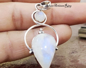 Natural Moonstone Pendant , 925 Sterling Silver Pendant ,Gemstone Pendant , Neck Pendant , Beatiful Pendant, Woman Pendant, Gift for Her