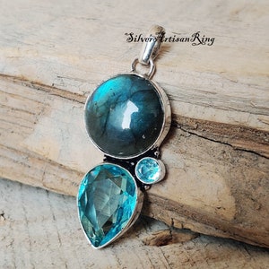 Natural Labradorite Pendent* 925 Sterling Silver Pendant* Blue Flash Pendent *Amezing Pendant * Labradorite Jewelry* Unique Pendant