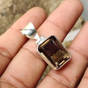 Smoky Quartz Pendant, 925 Sterling Silver Pendant, Smoky Quartz Handmade Pendant, Unisex Pendant, Dainty Pendant, Beautiful Pendant ***