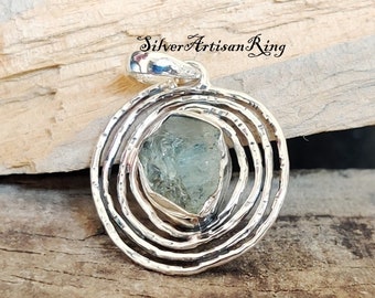 Aquamarine Pendant ~ 925 Sterling Silver ~ Gemstone Pendant ~ Round Designe Pendent ~Amezing Pendent ~ Raw Stone ~ Apatite Pendant