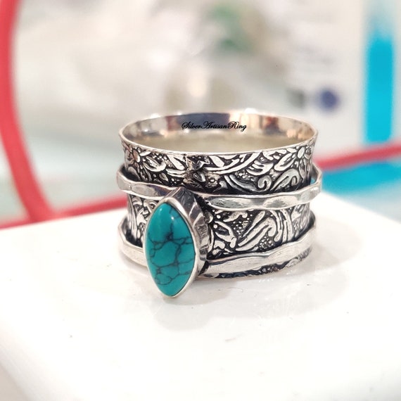 ✨ターコイズリング✨オシャレなリング❣️ ターコイズリング、スピナーリング、宝石リング、ハンドメイド