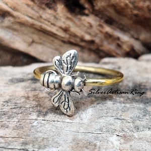 Honey Bee Ring ~ 925 Sterling Silver Ring ~ Handmade Ring ~ Tiny Ring ~ Latest Designer Ring ~ Dainty Ring ~  Women Ring ~ Gift for love