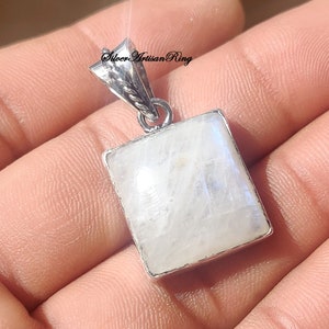 Moonstone Pendent / Gemstone Pendent/ 925 Sterling Silver Pendent/ Handmade Pendent/ Silver Jewelry/ Designer Pendent/ Girls & Woman Pendent
