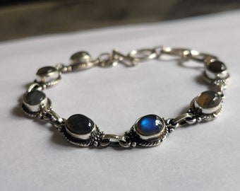 Labradorite sterling silver bracelet, Welo opal bracelet, Real Labradorite silver bracelet, Labradorite bracelet, Gift for her