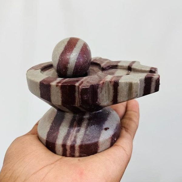 Narmada Shiva Lingam Jaladhari Narmadeshwar Stone Yoni Base Jaladhari for Home Temple Pooja Crystal Carved Shiva Lingam Hindu Lord Shiva