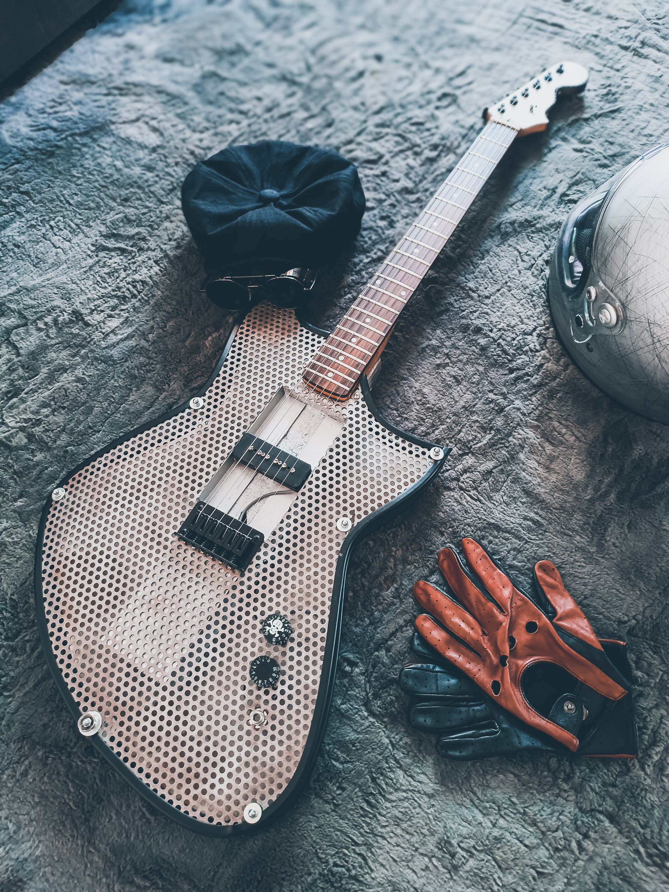 Meteora fender - Etsy 日本