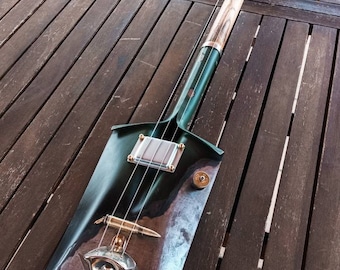 3-STRING SHOVEL GUITAR! Ready-to-ship Justin Johnson Signature