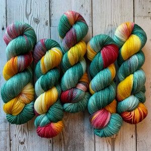 Tiki Parrot | Yellow | Teal | Finger Weight Yarn | Merino Wool Yarn | Knitters Yarn