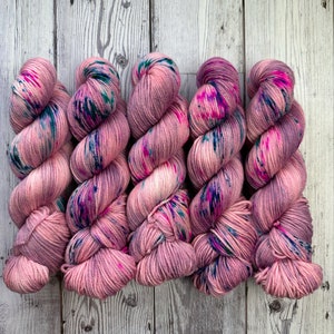 Boo | DK Weight | Hand Dyed Yarn | 85/15 Dk | Super wash merio | wool | pink yarn