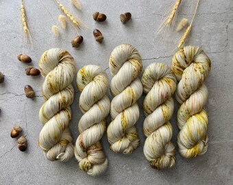 Desert Sage | 85/15 fingering weight | Hand dyed yarn | knitting | crochet