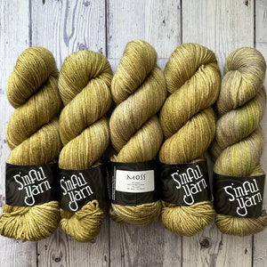 Moss | Hand dyed yarn | Green Yarn | DK 85/15 Weight | DK Yarn | Merino wool