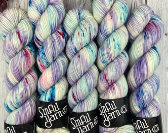 Fairy Dust | Hand dyed yarn | Super wash merino | Speckled Yarn | Purple Yarn | DK weight | 4 ply | Pastel Yarn