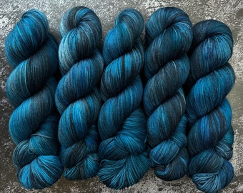 Meet Me At Midnight | Hand Dyed Yarn | colorful Yarn | Merino Wool | Small Business | Dark colorful Yarn