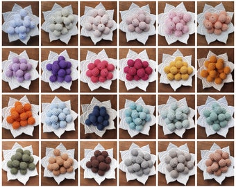 Crochet balls, crochet beads 20 mm