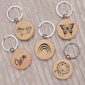 Porte-clés, personnalisé, pendentif sac à dos, avec nom, enfants, cadeau pour la scolarisation, bois, rond, lion, licorne, arc-en-ciel