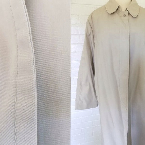 Women's Beige London Fog Lined Coat - Size Large - Button Up -  Vintage Clothing - Fall, Winter - Made in America