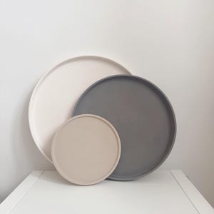Rundes Betontablett | Jesmonite Tischaufsteller | dekoratives Tablett | Wohnzimmer Kerzentablett | Tablett | Ästhetisches Tablett | Zement