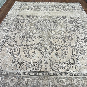 9.8x12 Vintage Oushak Rug: Neutral Turkish Handknotted Area Rug