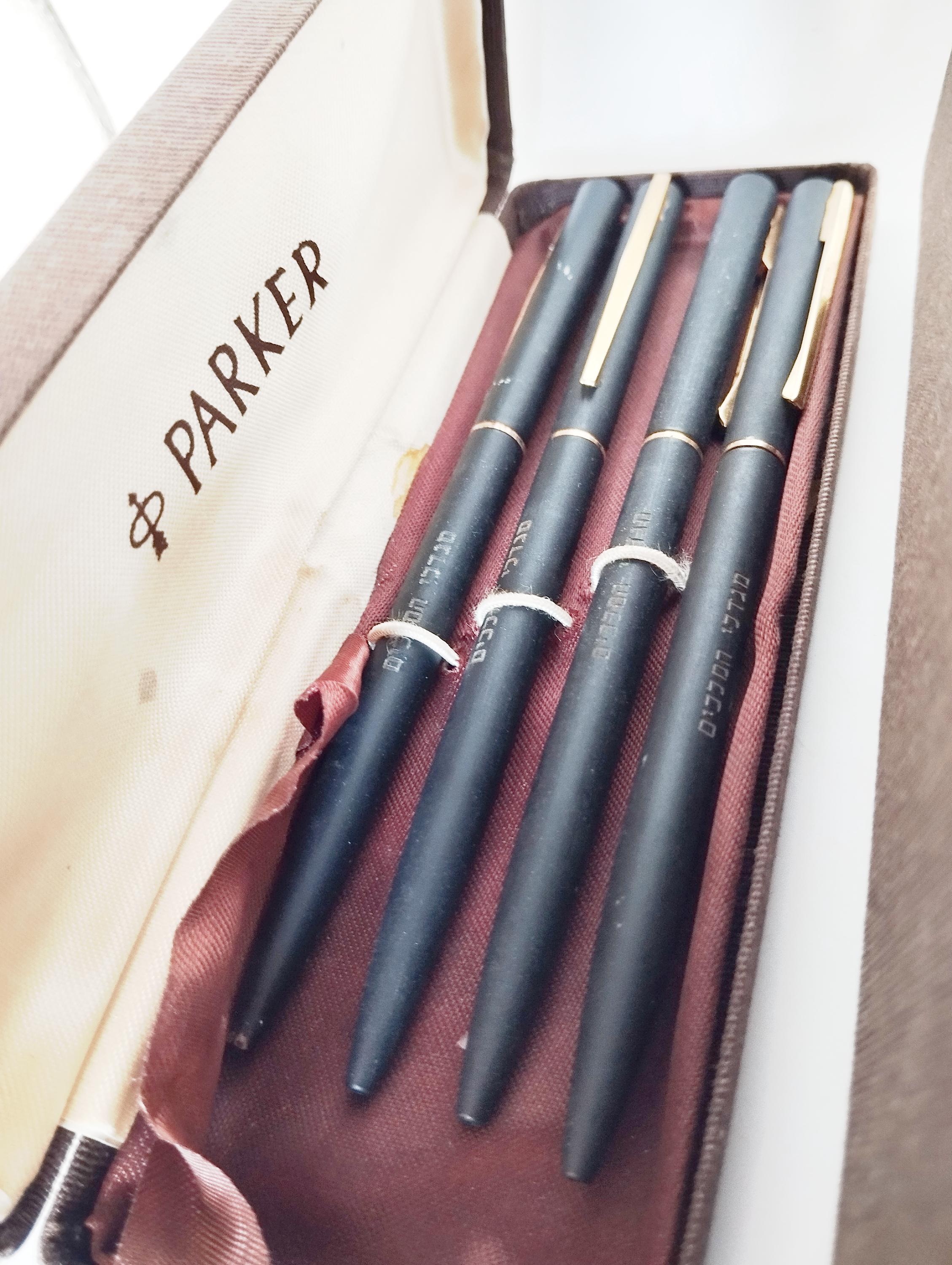 Parker insignia - Etsy 日本