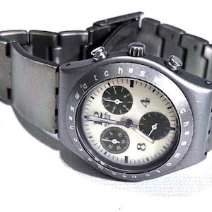 Vintage Swatch Women&#39;s Watch Watch Stunning Watch in Working Condition