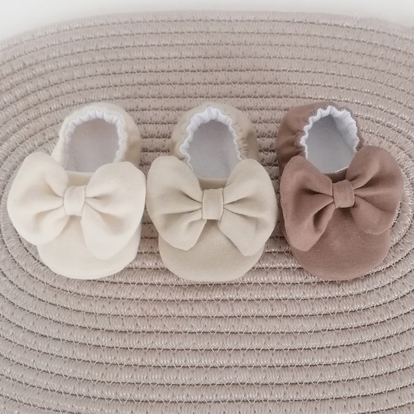 PRECIOUS Babyschuhe mit weicher Sohle PDF Schnittmuster & Anleitung, Projector Layers, Baby-Hausschuhe Krippenschuhe Baby-Booties nähen Duschegeschenk