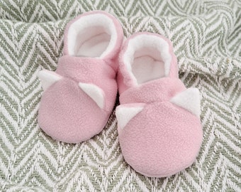 KITTY BABY 0-2Y Soft Sole Baby Shoes PDF Sewing Pattern & Tutorial, Projector Layers, Baby slippers crib shoes baby booties sewing shower