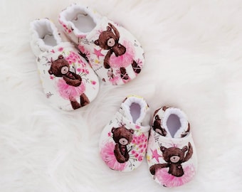 CHERISH BUNDLE 0-7 Years Baby and Kids Sizes Soft Sole Shoes PDF Sewing Pattern & Tutorial, Projector Layers, slippers crib shoes booties