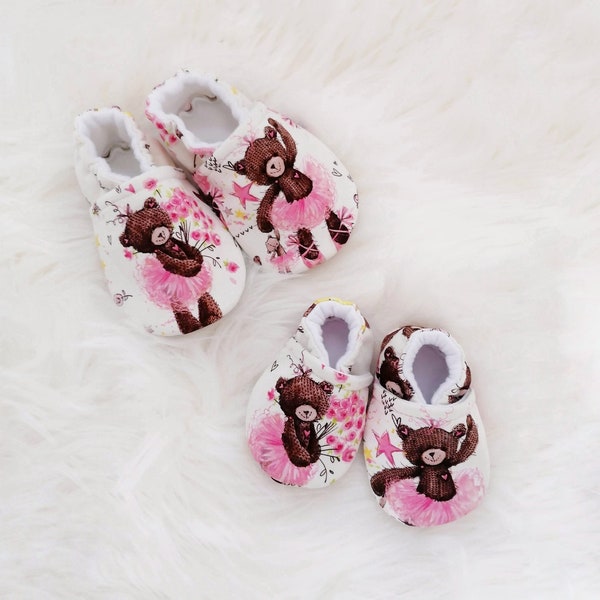 CHERISH BUNDLE 0-7 Years Baby and Kids Sizes Soft Sole Shoes PDF Sewing Pattern & Tutorial, Projector Layers, slippers crib shoes booties