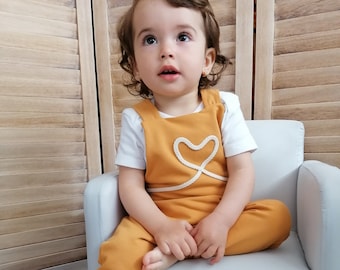 LOVELY Long Romper with Straps Sewing Pattern and Tutorial PDF projector, Baby romper, toddler romper, sewing pattern, baby pattern, overall