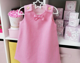 CUTIE Dress Sewing Pattern and Tutorial PDF projector, Pinafore Baby dress, Kids dress, toddler dress, sewing pattern, woven dress