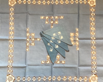 Vintage Drawn Thread- Embroidered Tablecloth - 30"x32" -  with Napkins - 1930's-40's  (#1003)