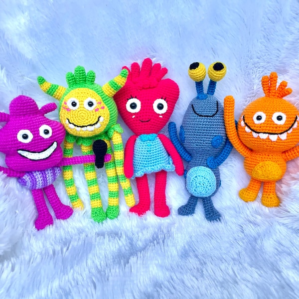 Crochet Dewey  Molly Rizzo Strawberry and Jimmy Amigurumi Personalized stuffed monsters soft toys Orange Purple Blue monster