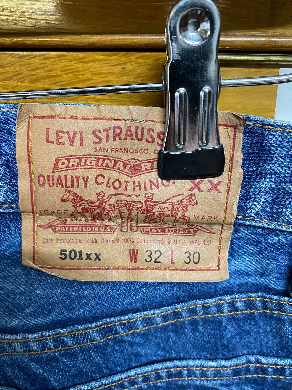 levis red loop collection