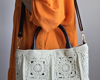 Crochet Tote Bag with Leather Handles: Vintage Style Handbag
