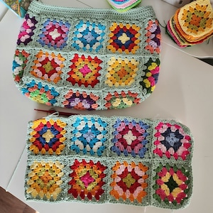 Granny Square crochet zipper clutch bag,pdf crochet bag pattern with video tutorial.