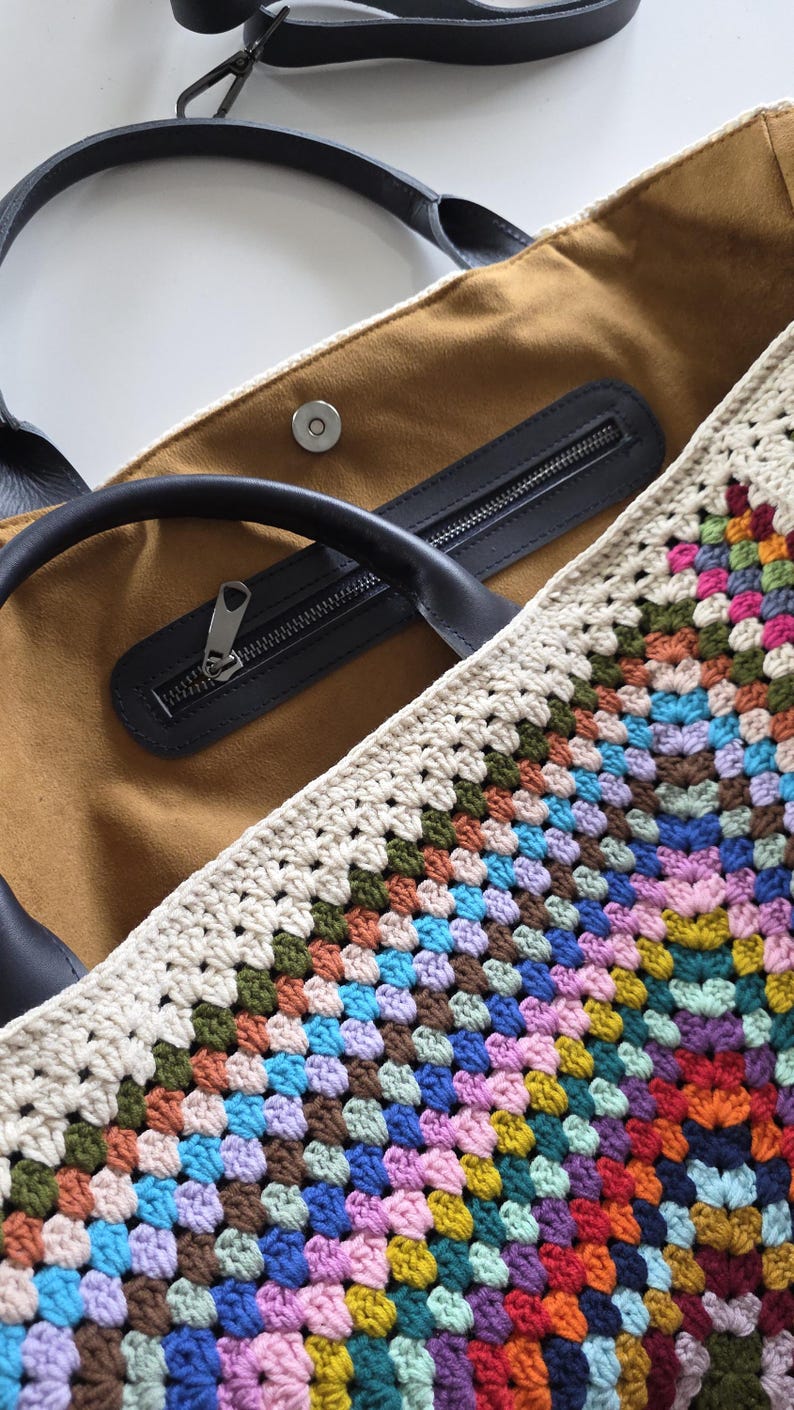 Crochet Weekender Bag, Handmade Travel Tote, Large Crochet Bag with Leather Straps, Overnight Boho Bag Navy short handle