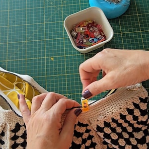 Crochet Boho Hobo Bag Pattern: Lined Zippered Purse (PDF & Video Tutorial) image 7