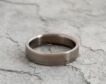 Titanium and tantalum wedding band - minimalist ring - handmade jewelry