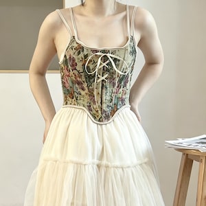 floral zip up corset cami dress Cider | Dresses | Size M Cider Floral Zipup Corset Cami Dress