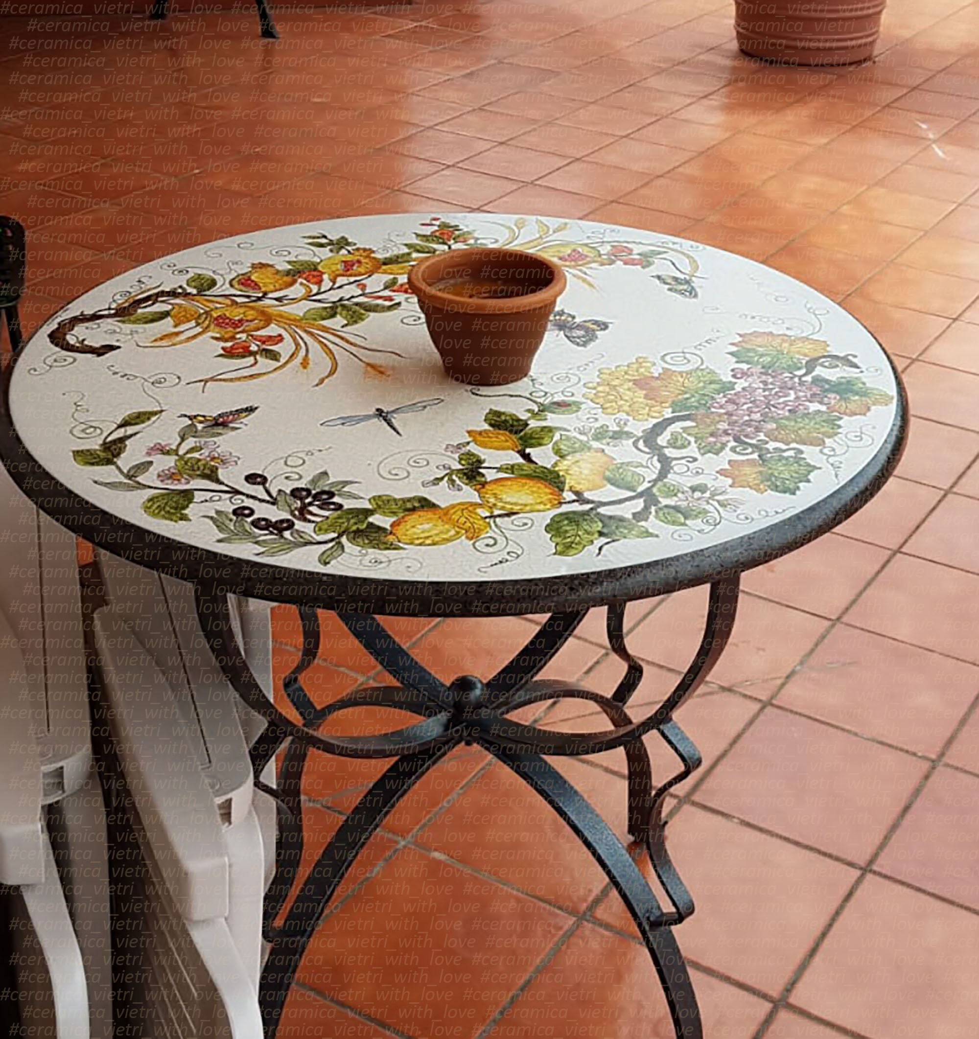 Positano Amalficoast Round Table Lava Stone Handmade Made in Italy