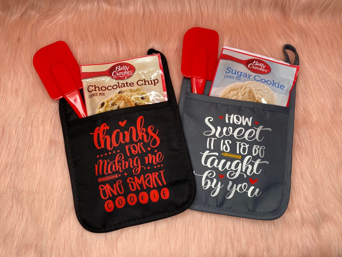 Customized Oven Mitt Teacher Appreciation Thank A Teacher Etsy