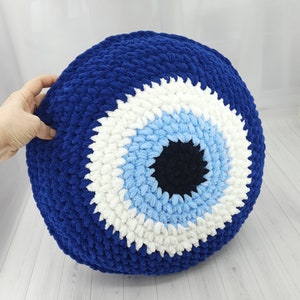 Large Evil Eye Pillow, Plush Evil Eye, Crochet Decorative Pillow, Round Evil Eye Cushion, Stuffed Throw Pillow, Good Luck Gift, Lucky Charm