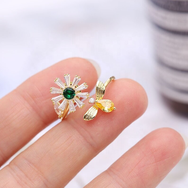 Spinning Fidget Ring Bee and Flower Nature Ring Spinning Etsy